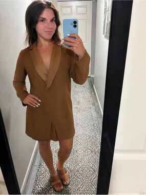 Vicolo Made In Italy Brown Satin-Lapel Dress